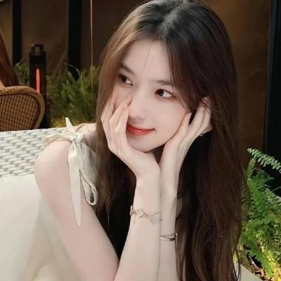 某影后之女出道颜值引争议，人设崩塌，三天三夜持续发酵
